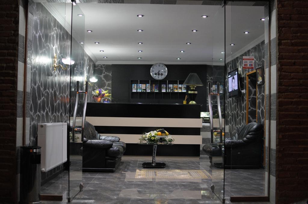 7 Baits Hotel Tbilisi Exterior photo